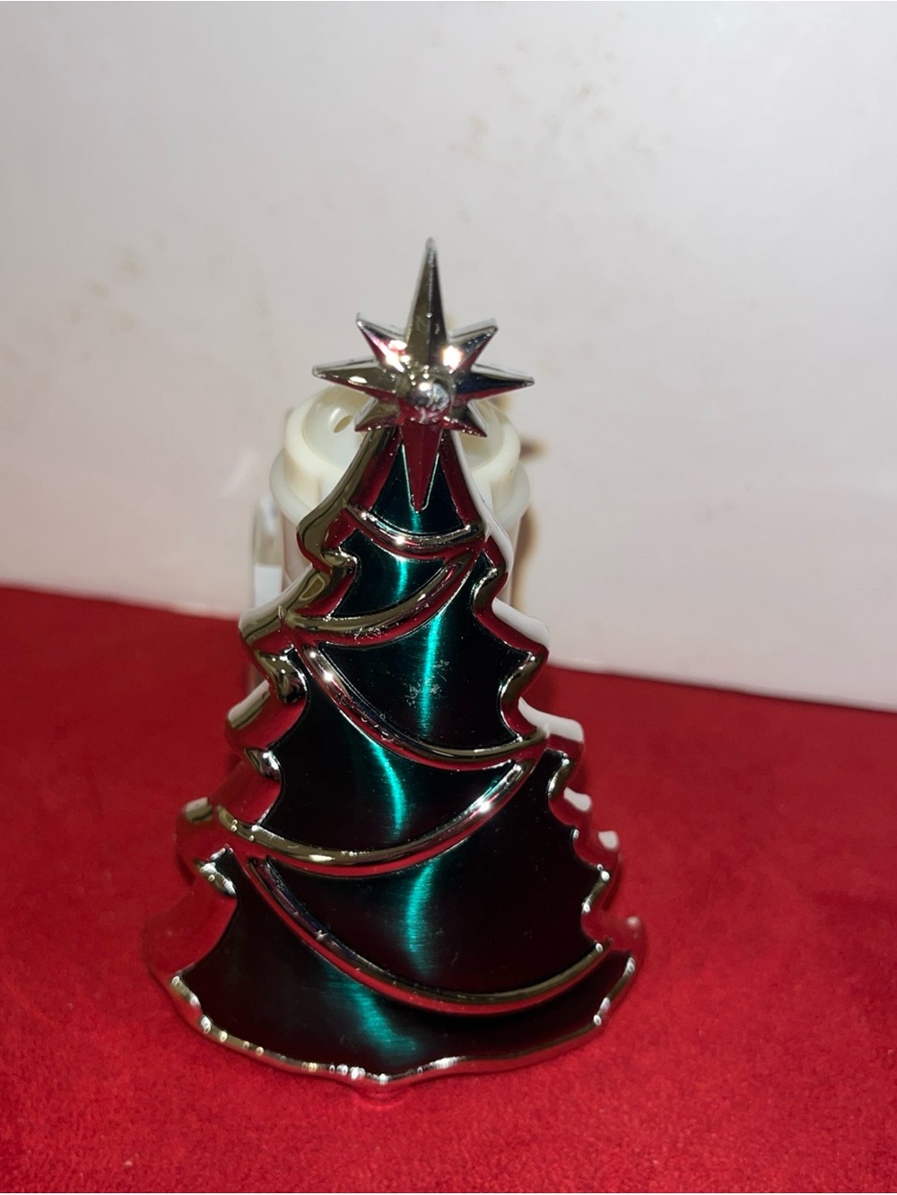 Bath & Body Works Wallflower  Plug in Christmas Tree Green Silver Star New